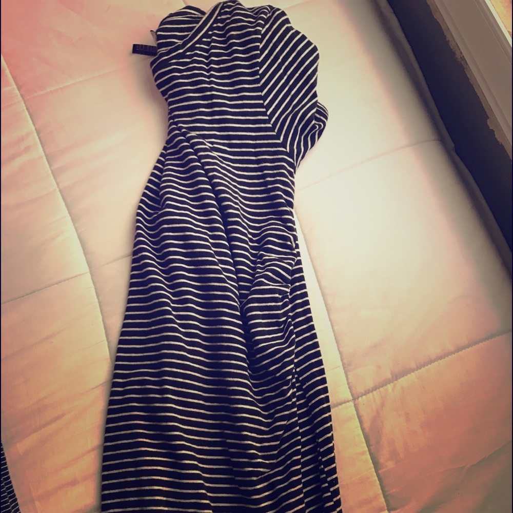 Maternity dress